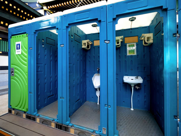 Porta potty delivery and setup in Crafton, PA